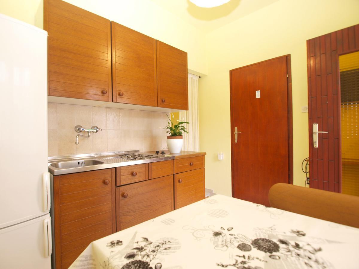 Ližnjan Apartments Luciano 1576 מראה חיצוני תמונה