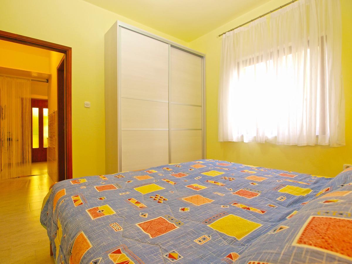 Ližnjan Apartments Luciano 1576 מראה חיצוני תמונה